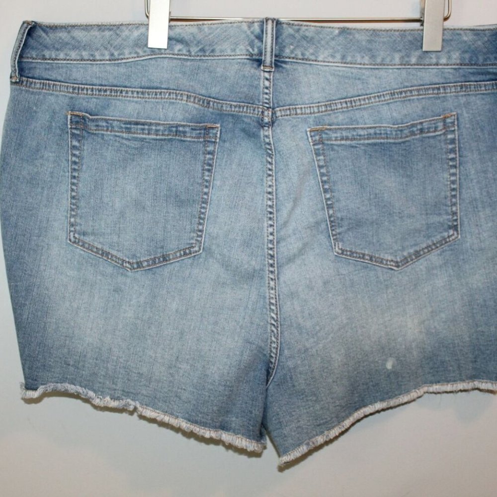 ✨2/$20 NWT Torrid Hi Rise Montauk Jean Shorts HW7075 - Picture 6 of 7